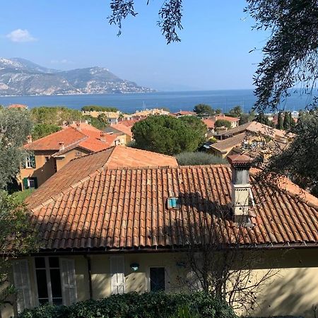 Magnifique Villa Pieds Dans L Eau Saint Jean Cap Ferrat Exterior foto